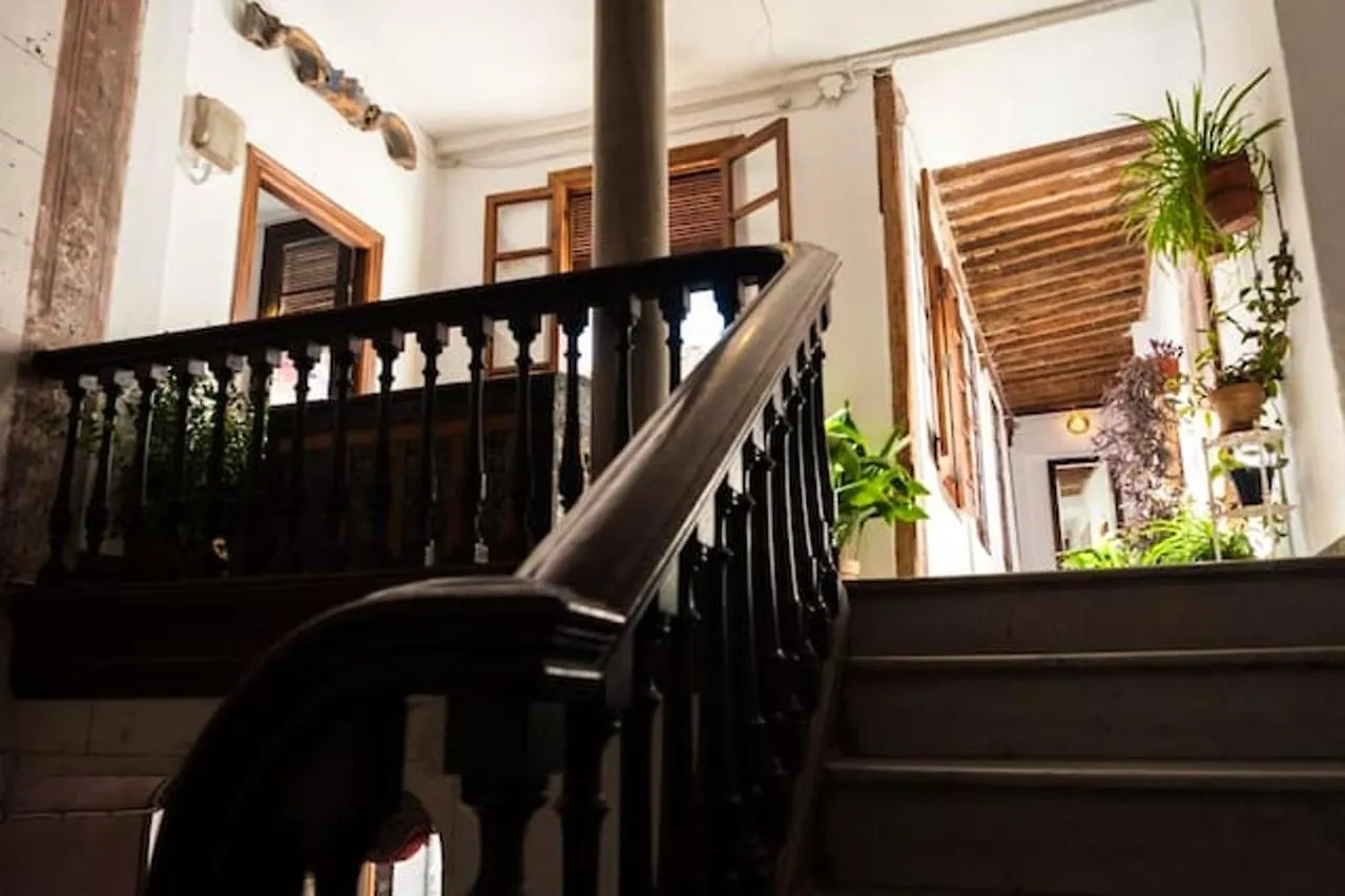 Comfortable Apartment In Granada With Air Conditioning