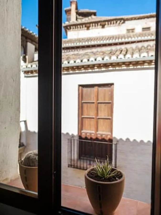 Comfortable Apartment In Granada With Air Conditioning