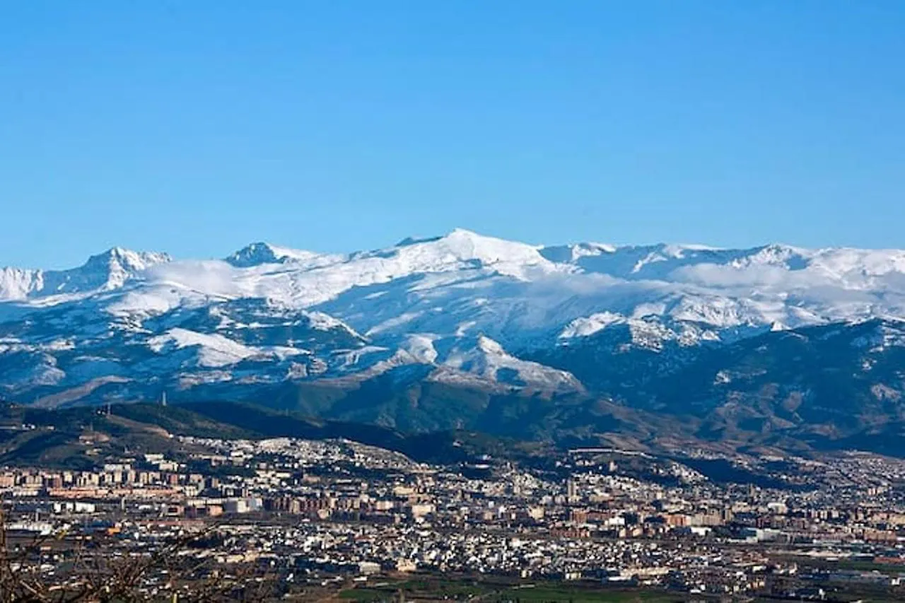 Comfortable Apartment In Granada With Air Conditioning Spain