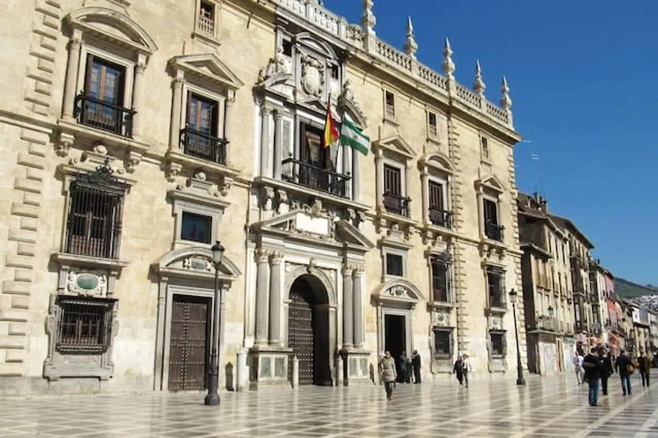 Comfortable Apartment In Granada With Air Conditioning Spain